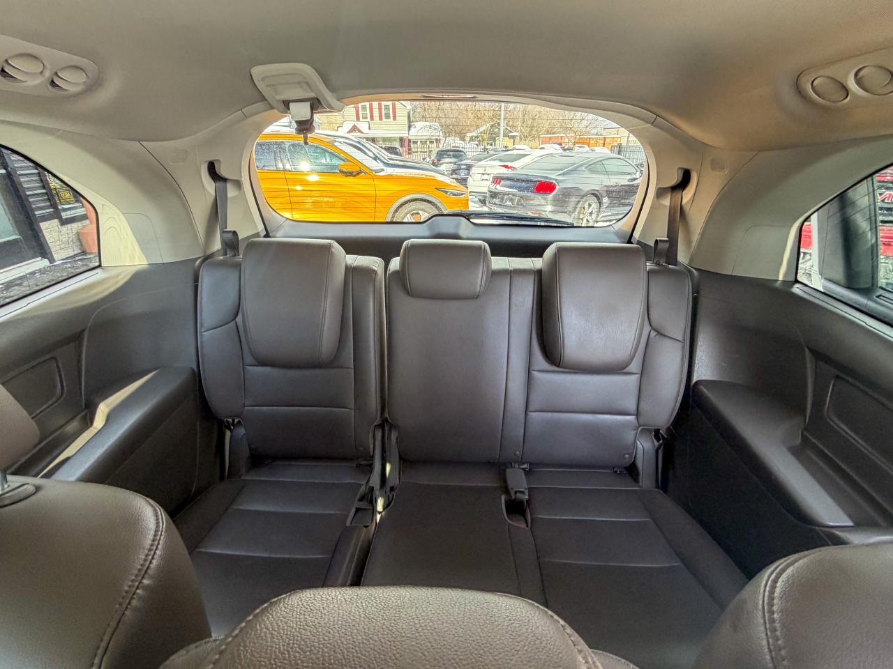 2014 Honda Odyssey EX-L/NAVI/8 PASS/P. SLIDING DOORS/LEATHER/CAMERA Photo