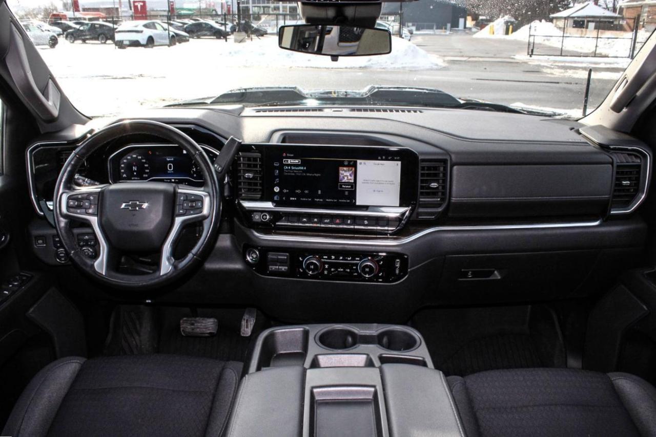 2022 Chevrolet Silverado  Photo