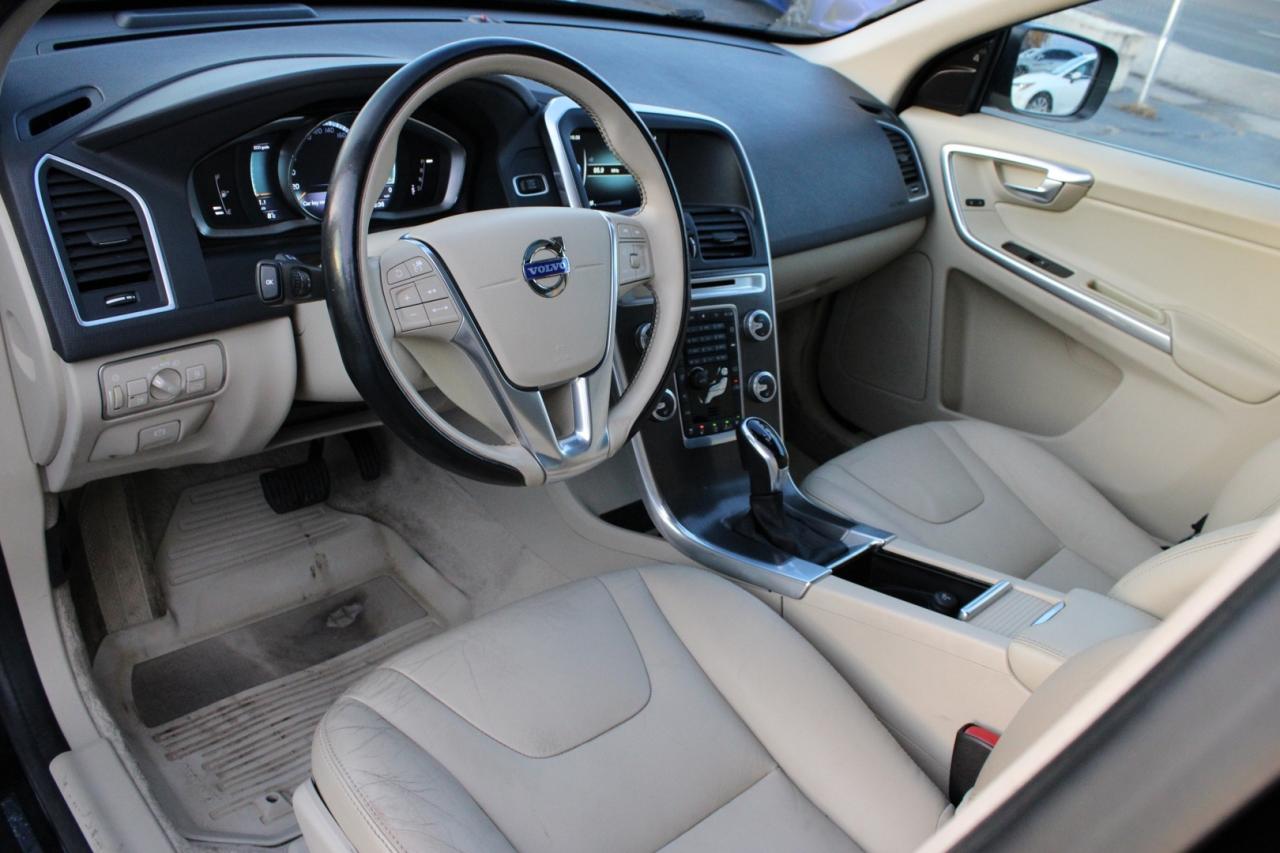 2015 Volvo XC60 T5 Premier+ AWD No Accident Loaded Safety Certifie Photo