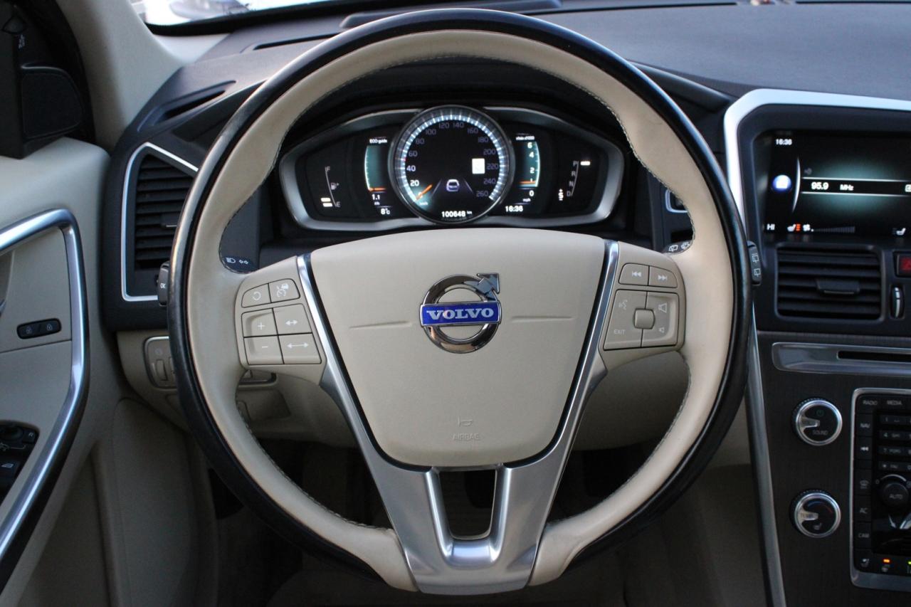 2015 Volvo XC60 T5 Premier+ AWD No Accident Loaded Safety Certifie Photo