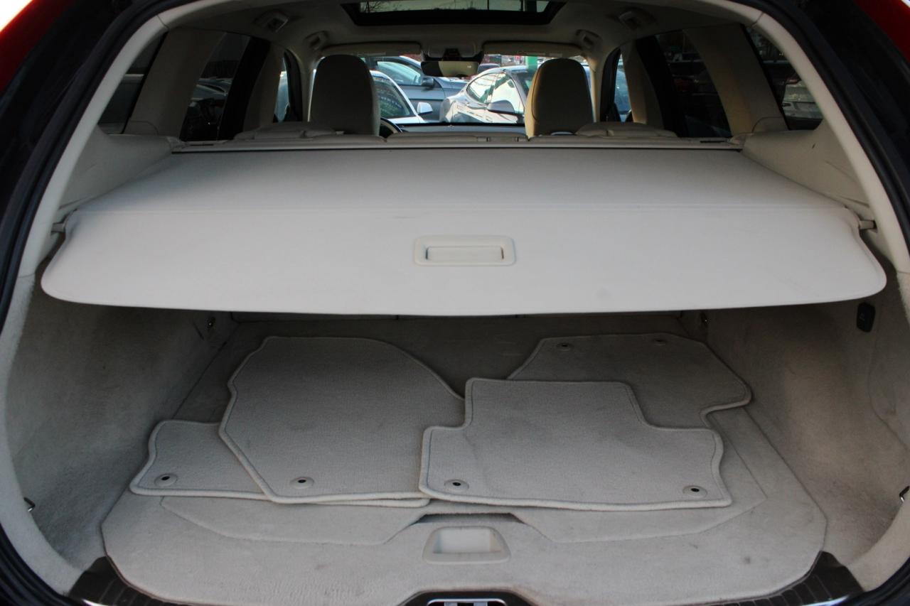 2015 Volvo XC60 T5 Premier+ AWD No Accident Loaded Safety Certifie Photo