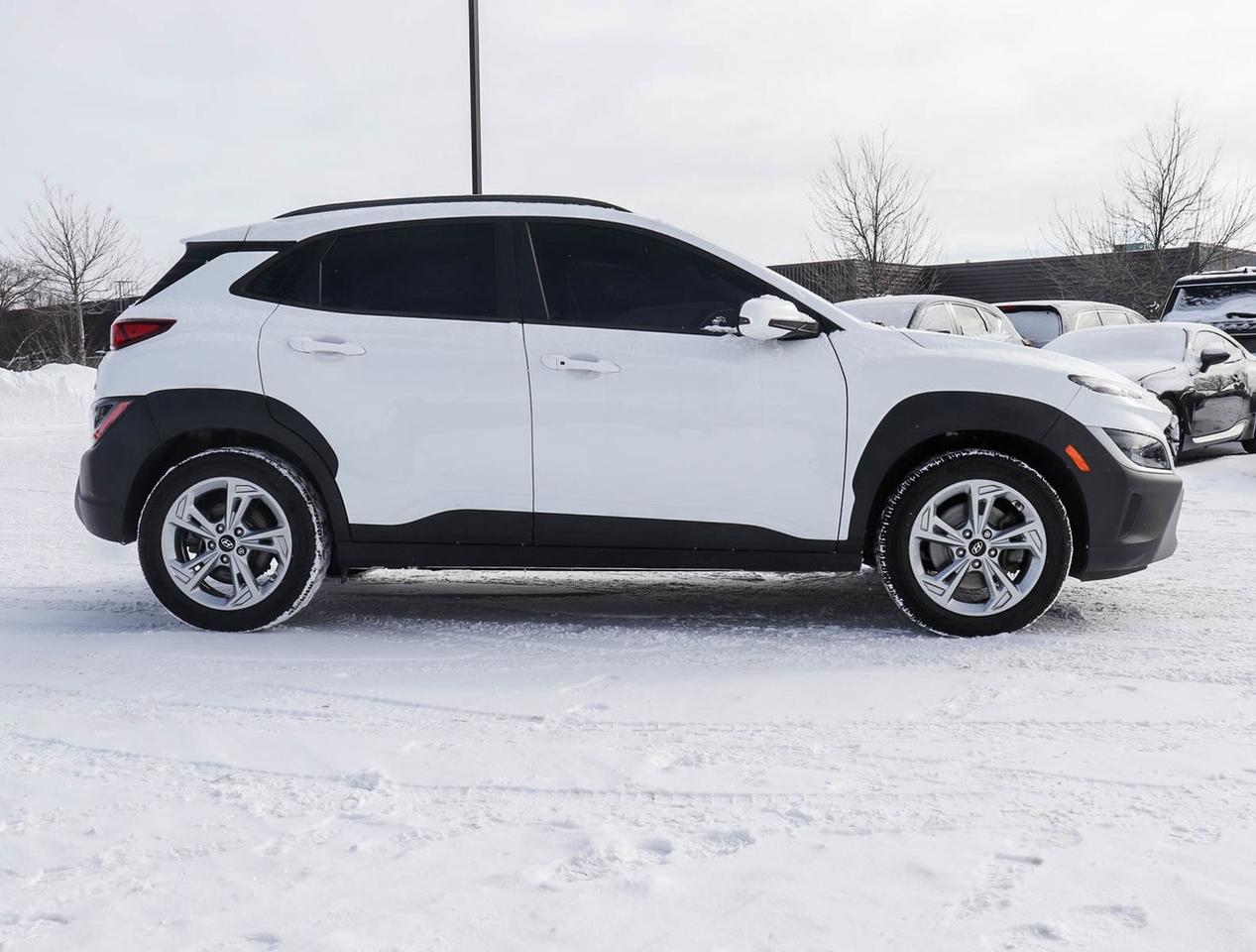 2023 Hyundai KONA Preferred Photo2