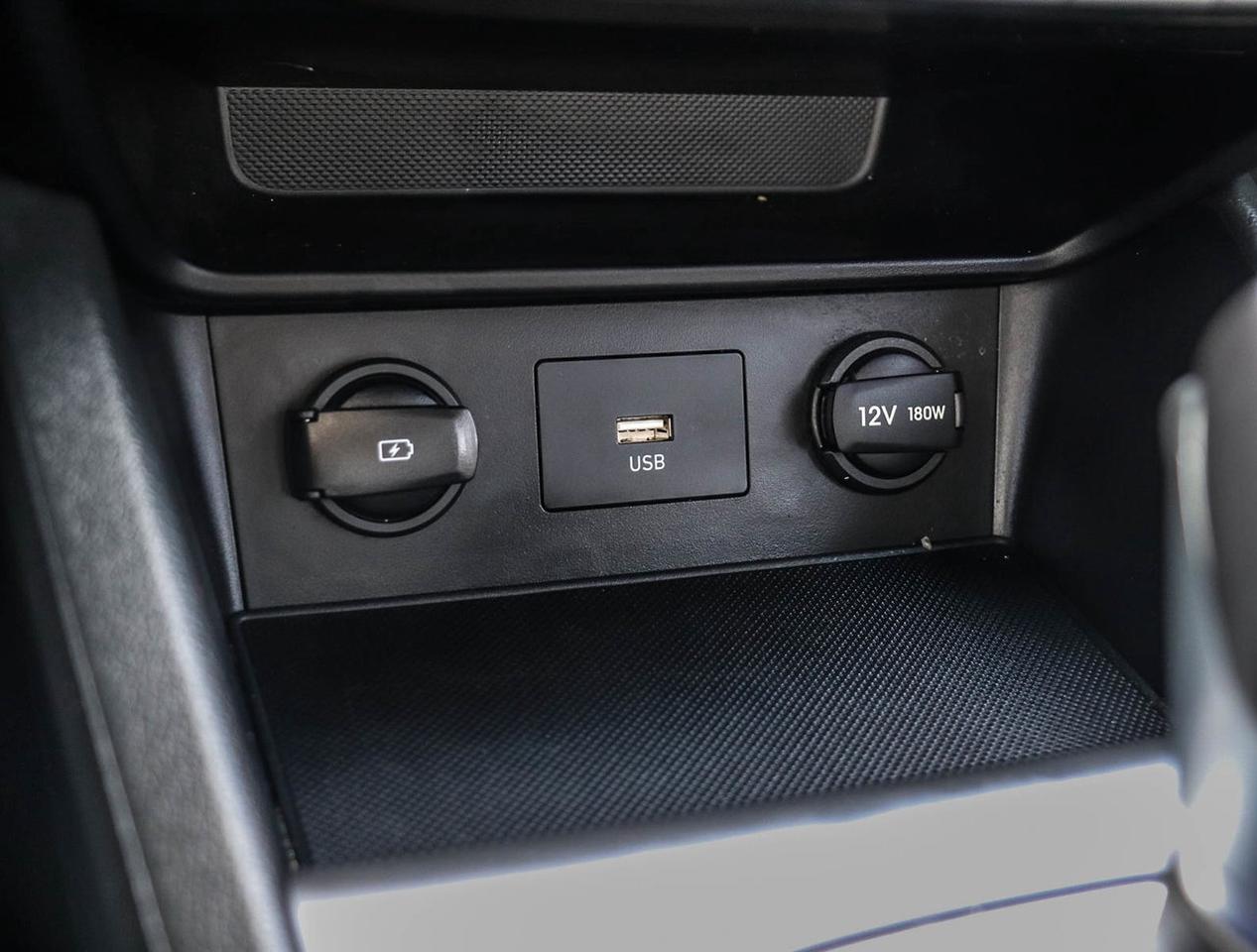 2023 Hyundai KONA Preferred Photo