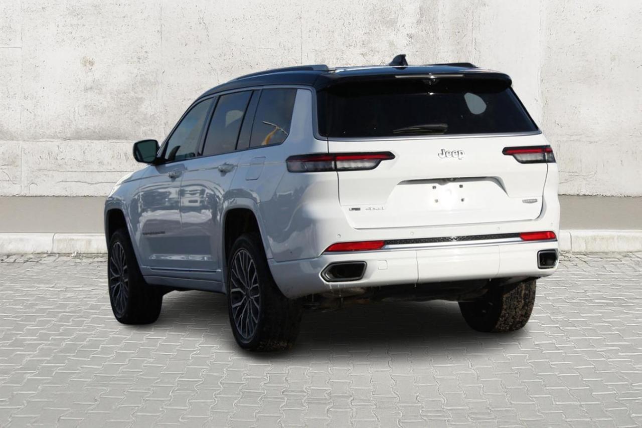 2023 Jeep Grand Cherokee L Summit Reserve 4x4 Photo