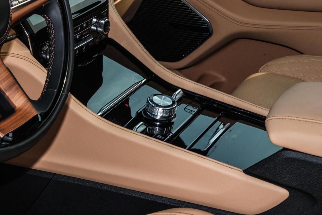 2023 Jeep Grand Cherokee L Summit Reserve 4x4 Photo