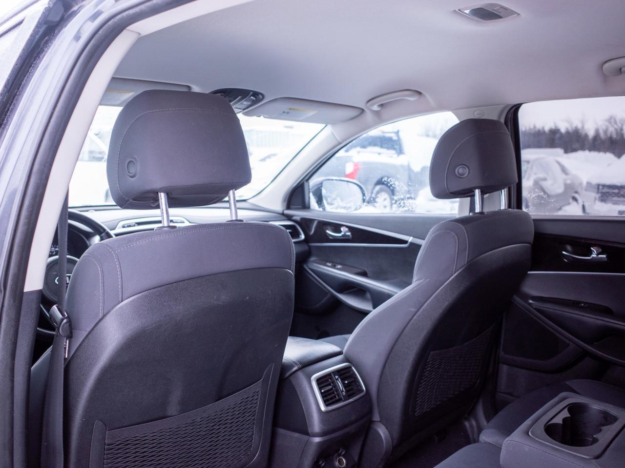 2017 Kia Sorento LX Turbo - Woodgrain Interior Trim   Heated Seats Photo