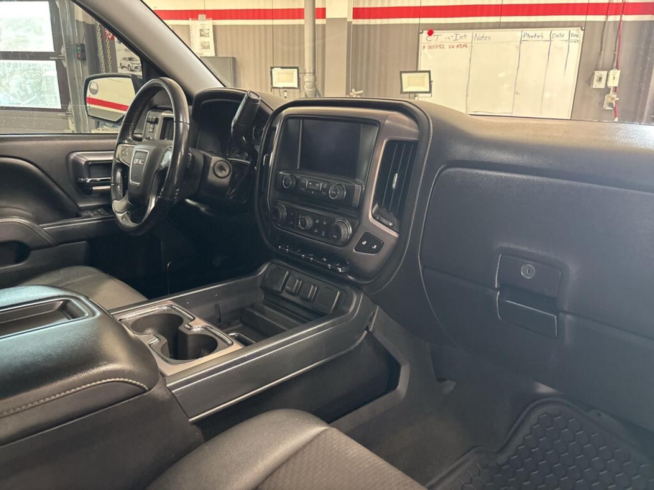 2014 GMC Sierra 1500 SLE 4X4 Elevation/Leather/NAVI/Back up CamCrew Cab Photo