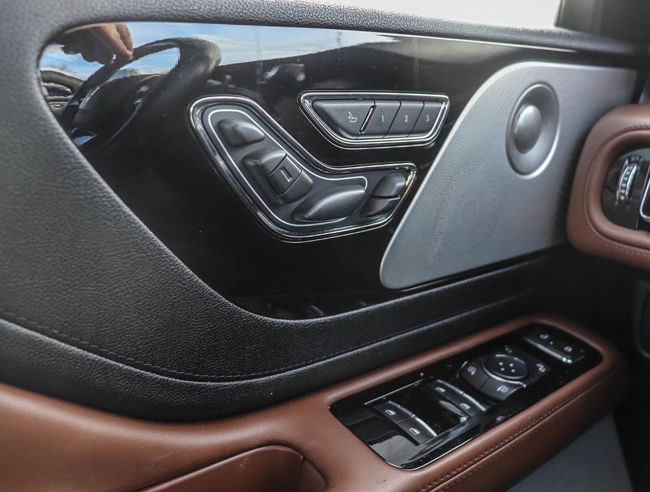 2023 Lincoln Aviator Reserve Photo