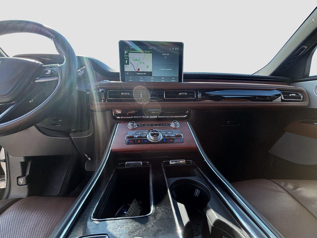 2023 Lincoln Aviator Reserve 28 SPEAKERS   WIRELESS CHARGER   HTD STEER Photo