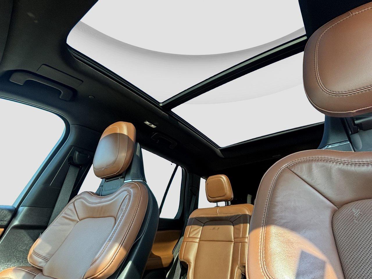 2023 Lincoln Aviator Reserve 28 SPEAKERS   WIRELESS CHARGER   HTD STEER Photo
