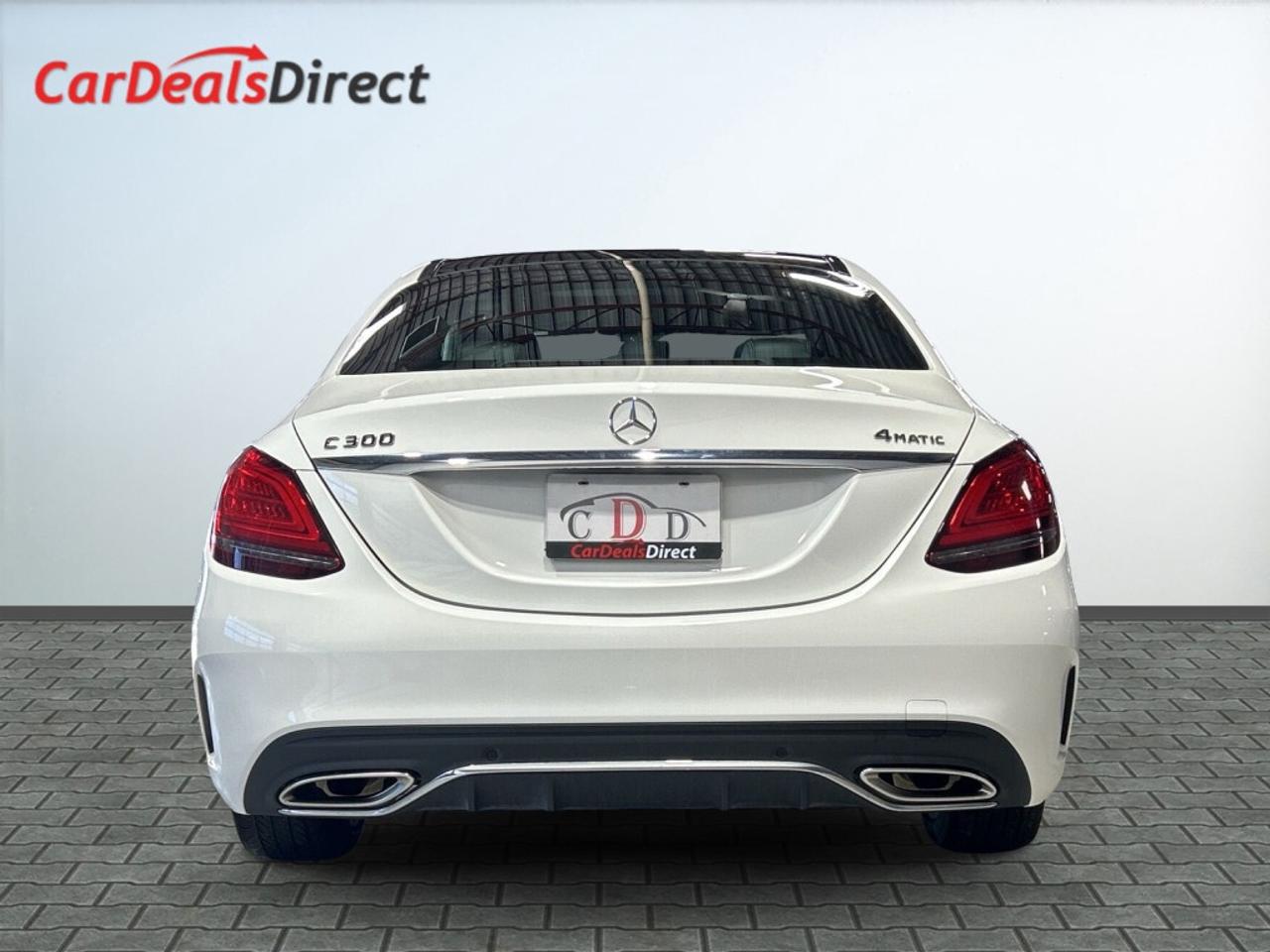 2020 Mercedes-Benz C-Class C 300 4MATIC AMG Pkg / NAV / Sunroof / Leather Photo