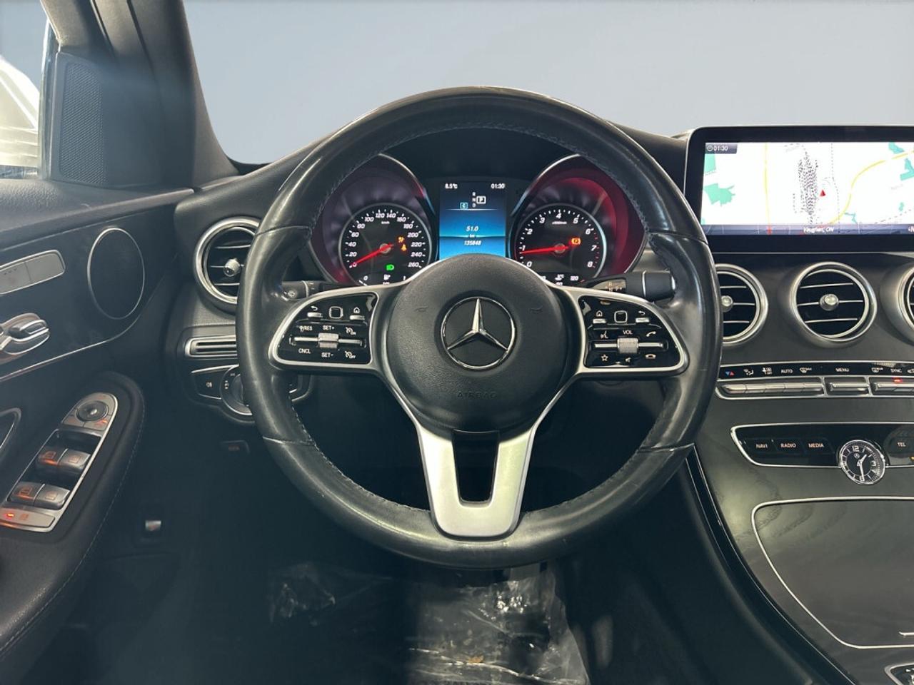 2020 Mercedes-Benz C-Class C 300 4MATIC AMG Pkg / NAV / Sunroof / Leather Photo