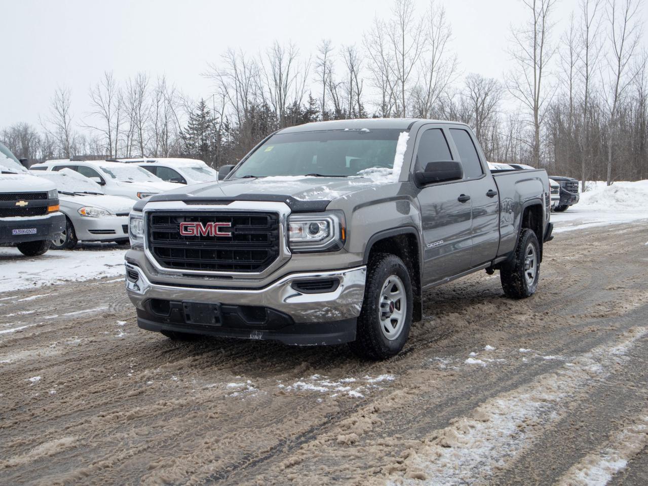 2017 GMC Sierra 1500 - MP3 Capability   HID Headlights Photo