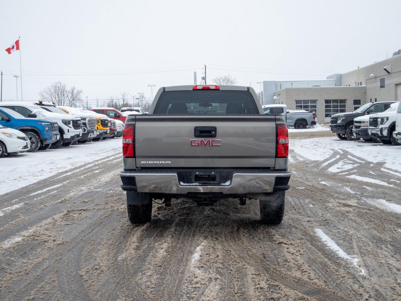2017 GMC Sierra 1500 - MP3 Capability   HID Headlights Photo