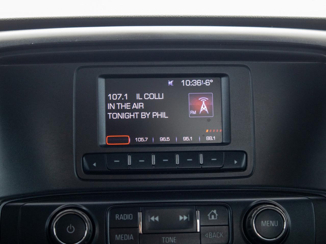 2017 GMC Sierra 1500 - MP3 Capability   HID Headlights Photo