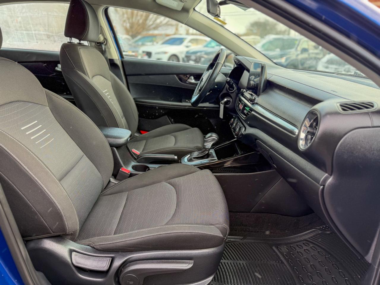 2019 Kia Forte EX/BSM/CAMERA/LANE ASSIST/APPLE CARPLAY/LOW KM Photo