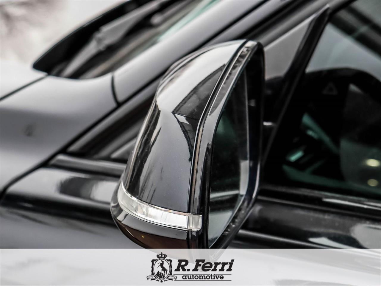 2018 BMW 330 i xDrive 4dr All-Wheel Drive Sedan Photo