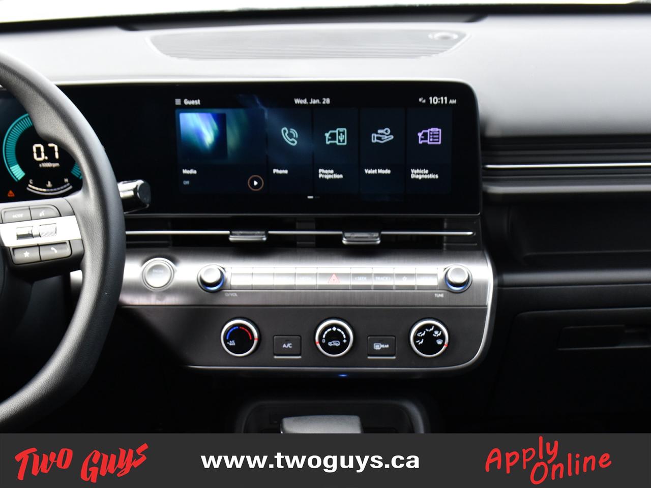 2024 Hyundai KONA 2.0L Essential FWD Remote Start Back Up Camera Photo