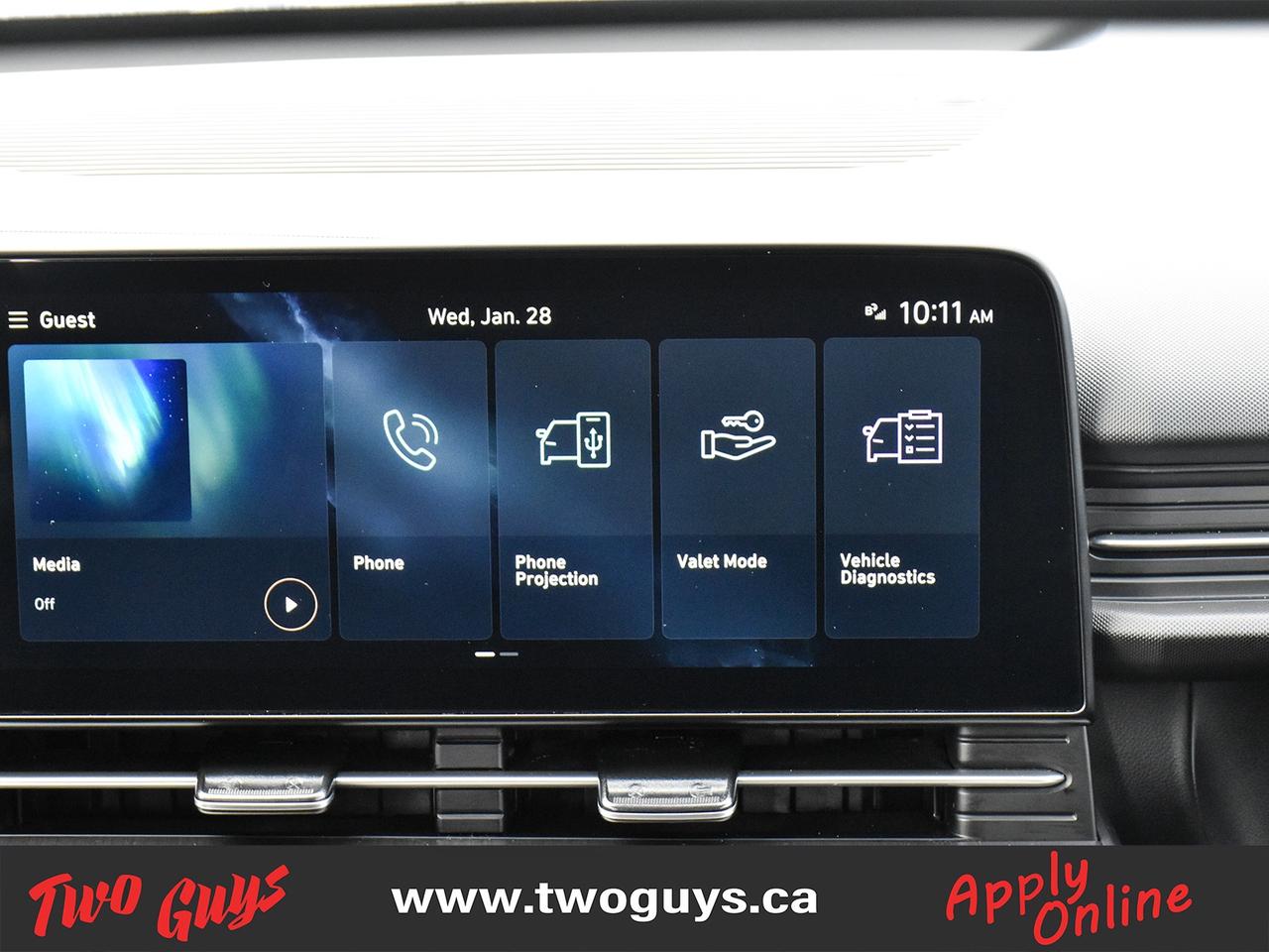 2024 Hyundai KONA 2.0L Essential FWD   Htd Cloth   Remote Start Photo