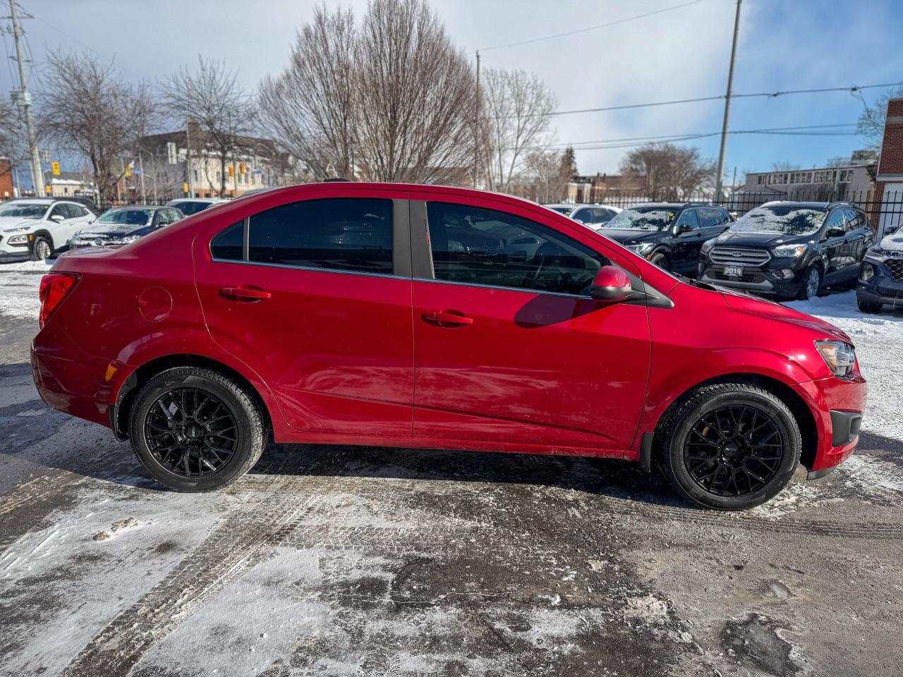 2015 Chevrolet Sonic LT/LOW KM/NO ACCIDENTS/CAMERA/1.8L/HEATED SEATS Photo