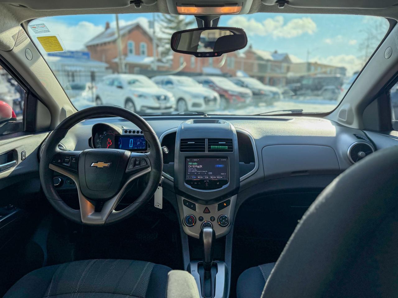 2015 Chevrolet Sonic LT/LOW KM/NO ACCIDENTS/CAMERA/1.8L/HEATED SEATS Photo