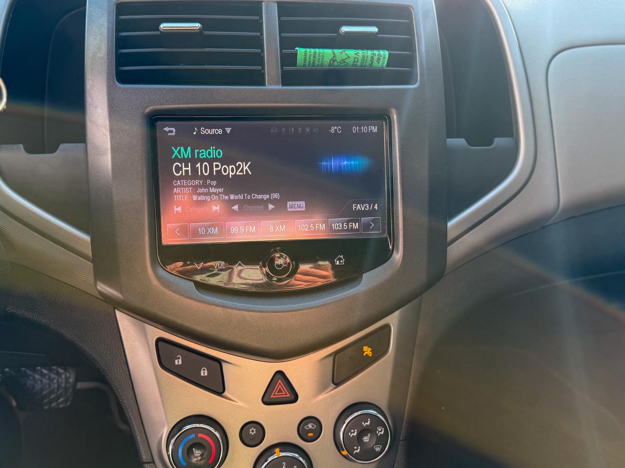 2015 Chevrolet Sonic LT/LOW KM/NO ACCIDENTS/CAMERA/1.8L/HEATED SEATS Photo