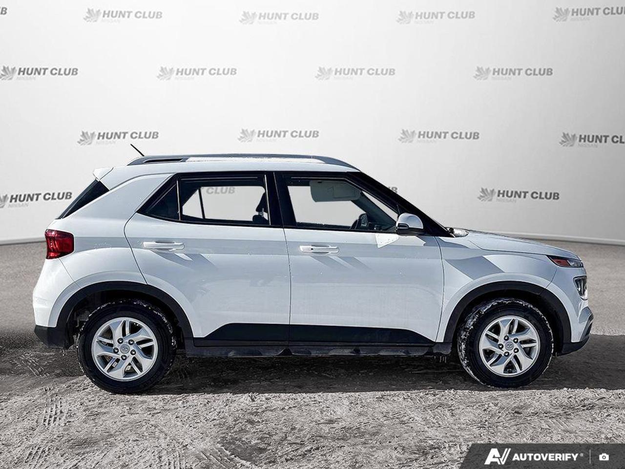 2023 Hyundai Venue Preferred   Heated Seats   Heated Steering   Apple Photo