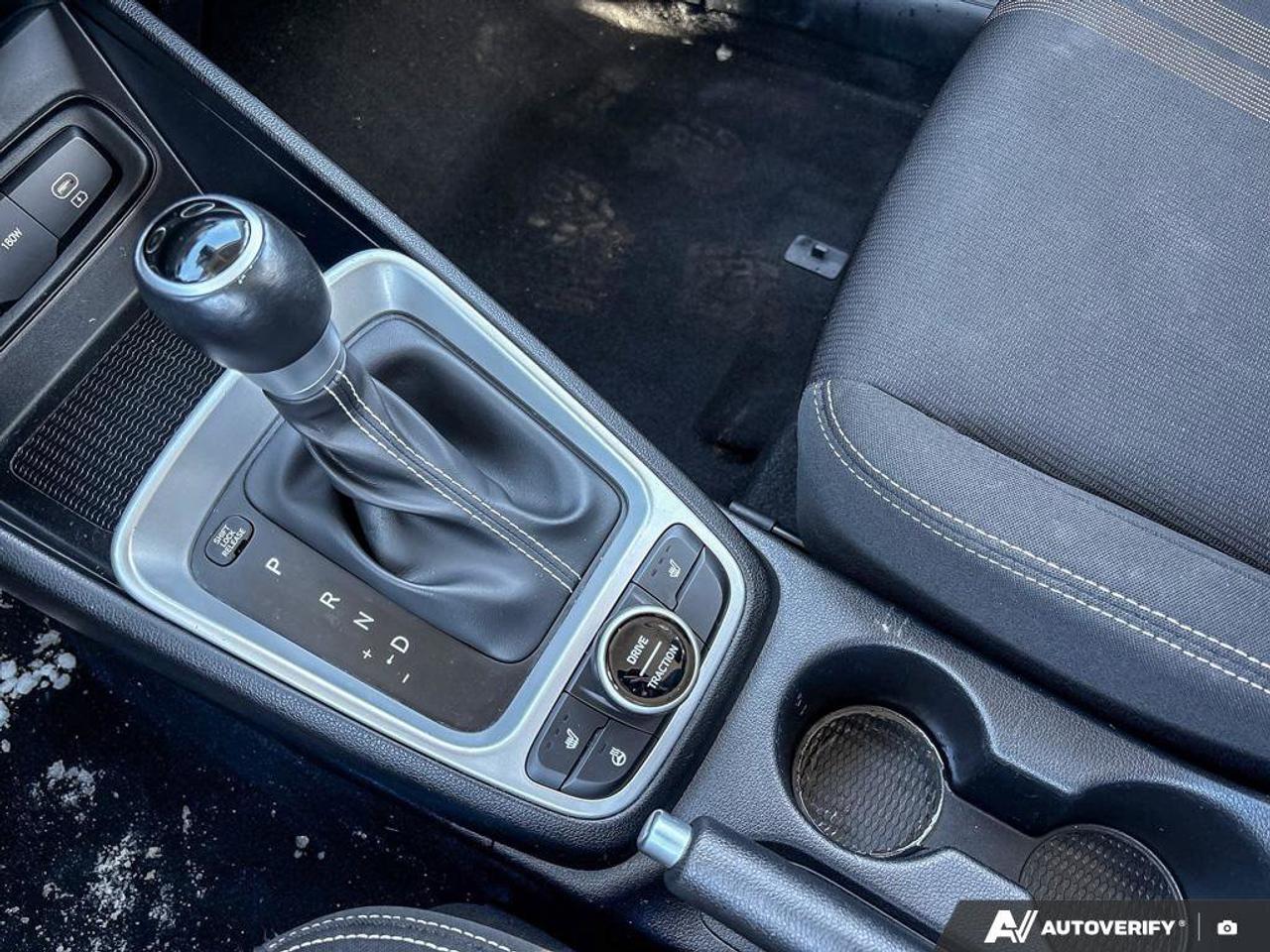 2023 Hyundai Venue Preferred   Heated Seats   Heated Steering   Apple Photo