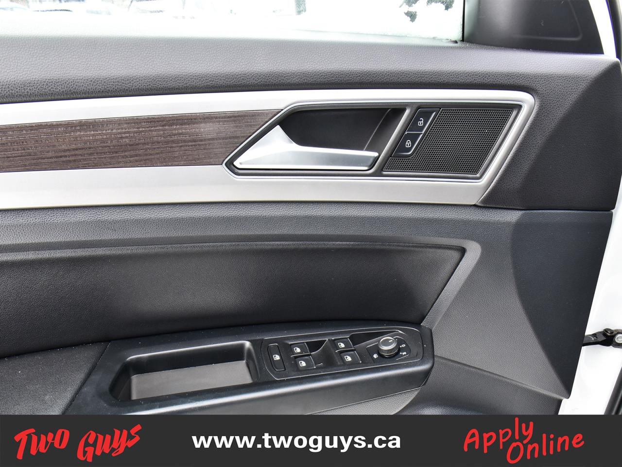 2019 Volkswagen Atlas Comfortline 3.6 FSI 4MOTION 7 PASSENGER Photo