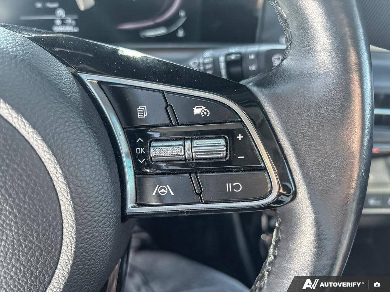 2024 Kia Seltos EX   Leather Seats   Sunroof   Heated Seats   Appl Photo