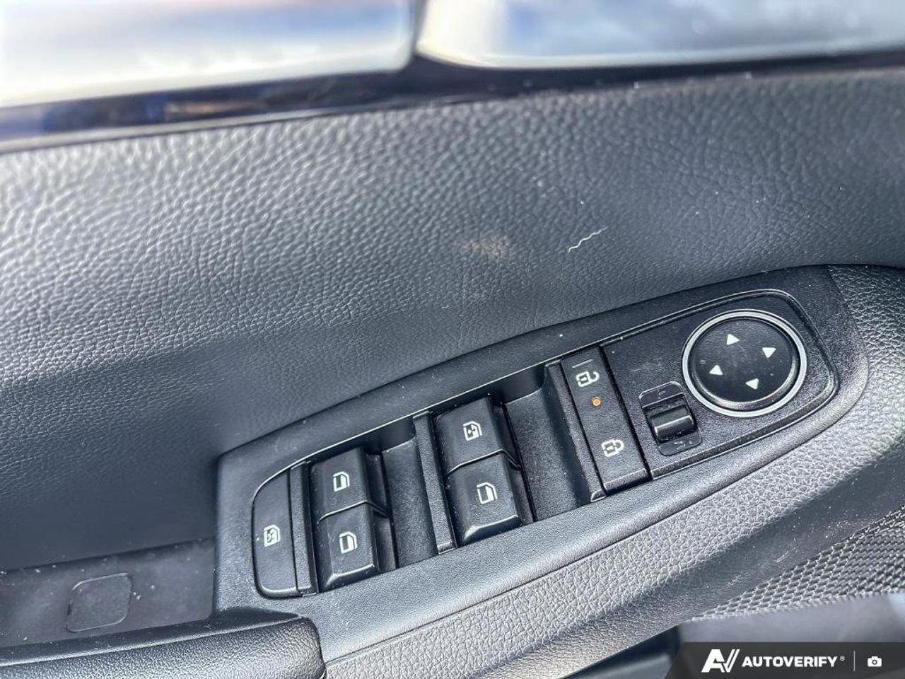 2024 Kia Seltos EX   Leather Seats   Sunroof   Heated Seats   Appl Photo