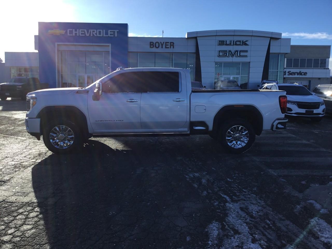 2022 GMC SIERRA 2500HD DENALI Photo