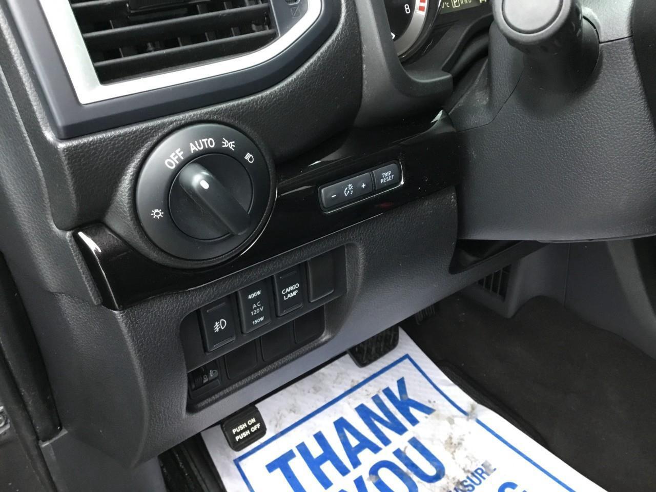 2018 Nissan Titan  Photo