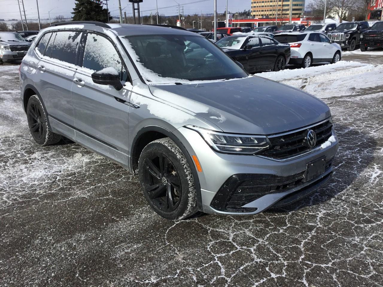 2023 Volkswagen Tiguan Comfortline R-Line Black Photo