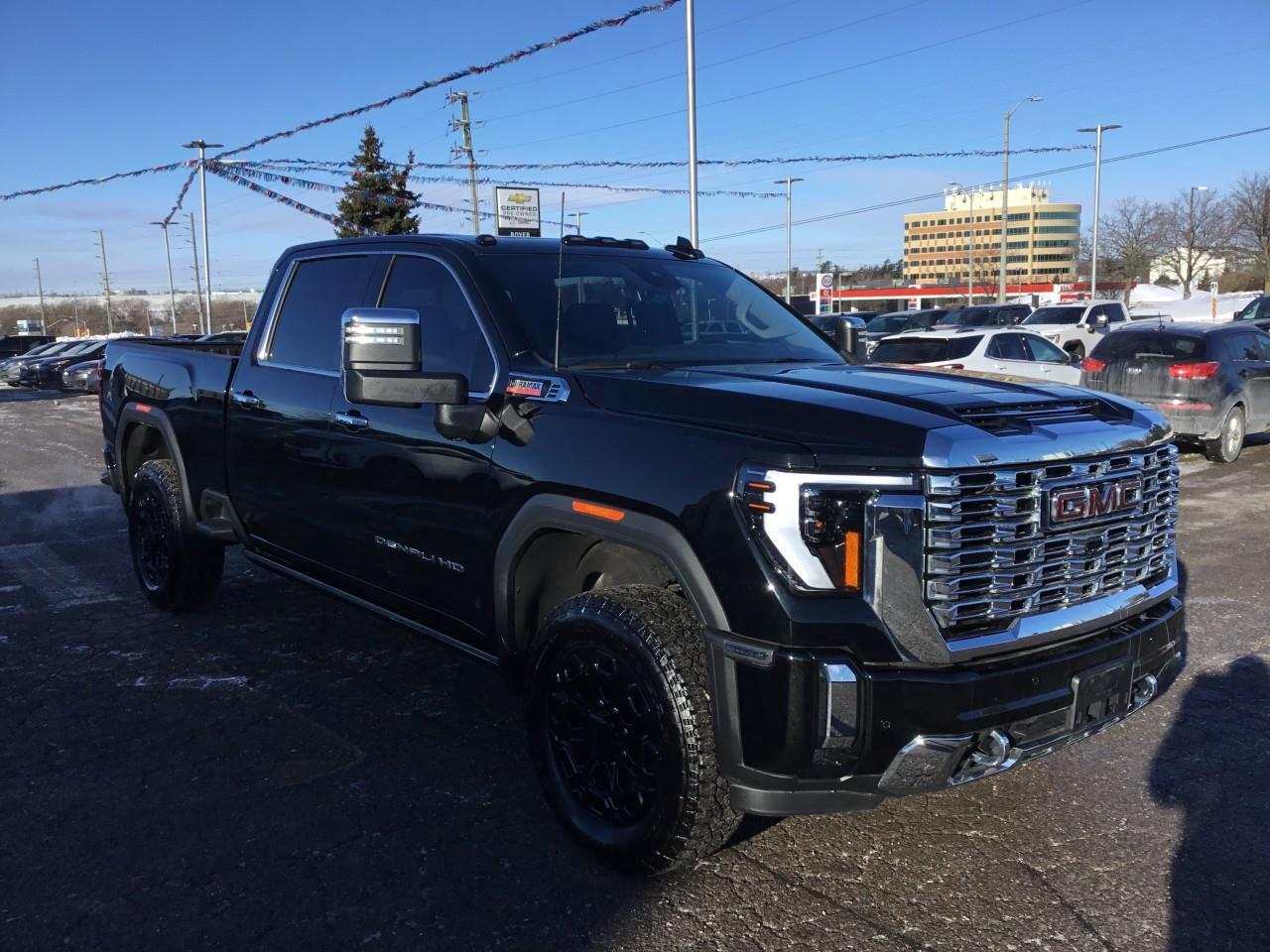 2025 GMC SIERRA 2500HD DENALI Photo