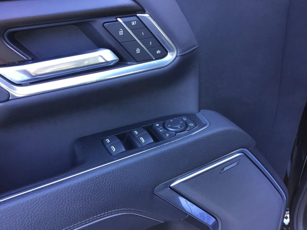 2025 GMC SIERRA 2500HD DENALI Photo