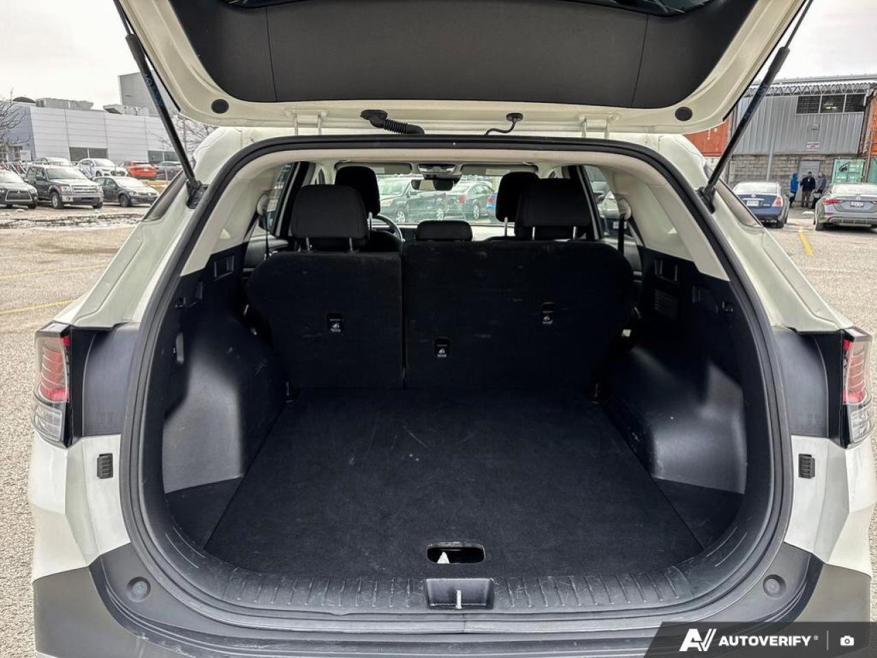 2023 Kia Sportage LX Photo