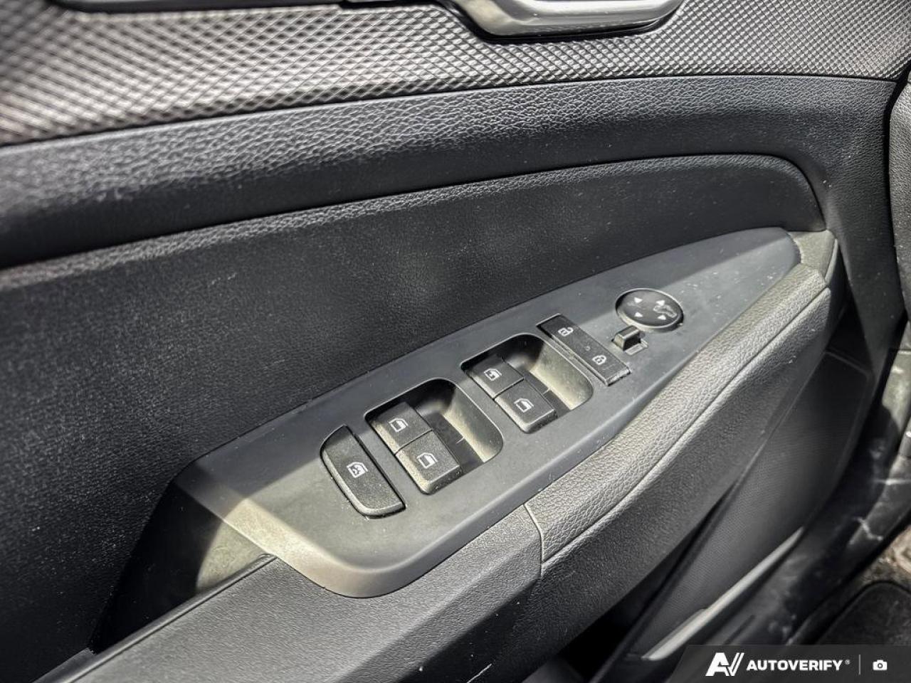 2023 Kia Sportage LX Photo