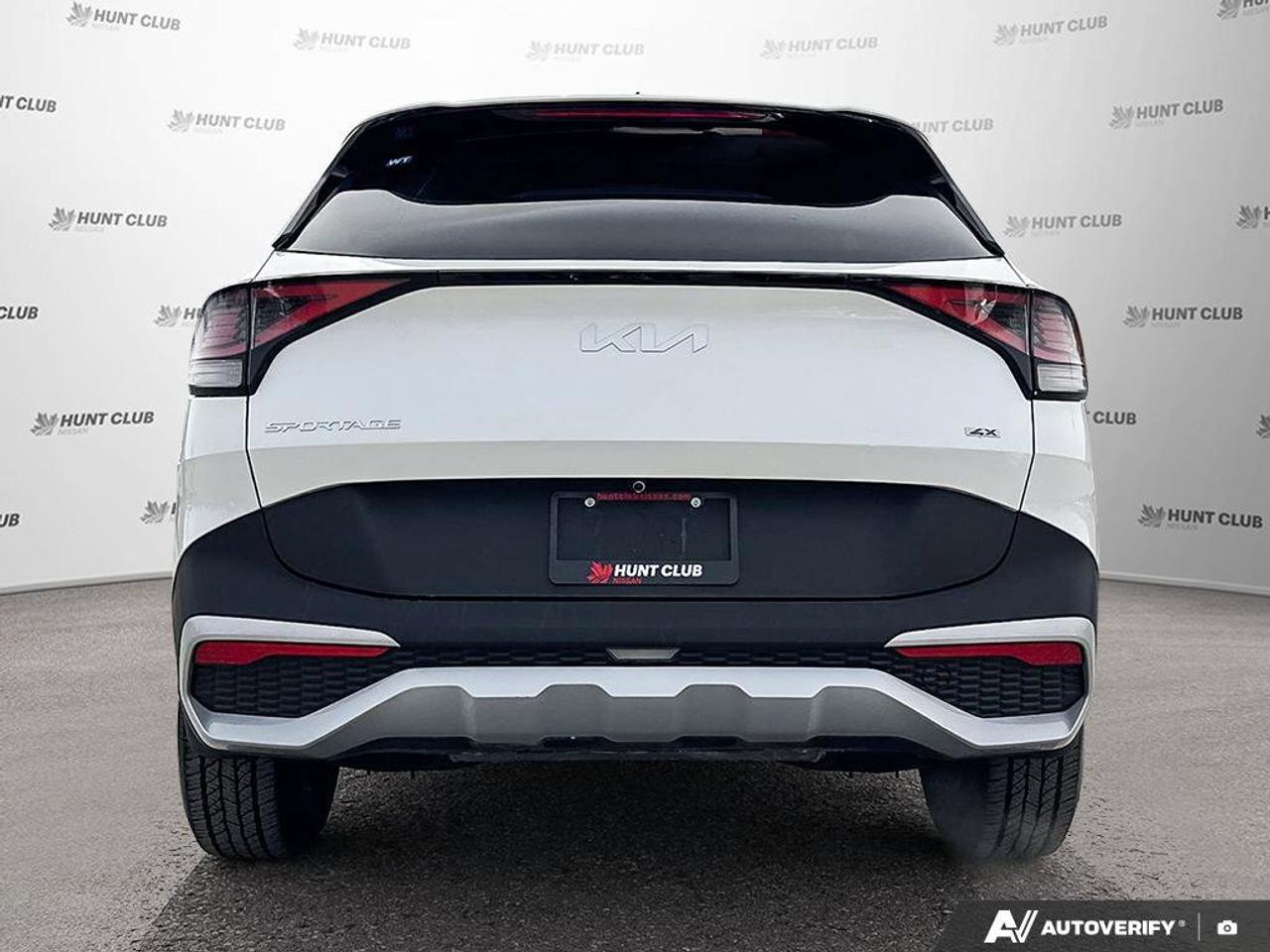 2023 Kia Sportage LX   Heated Seats   Apple CarPlay   Clean Carfax Photo