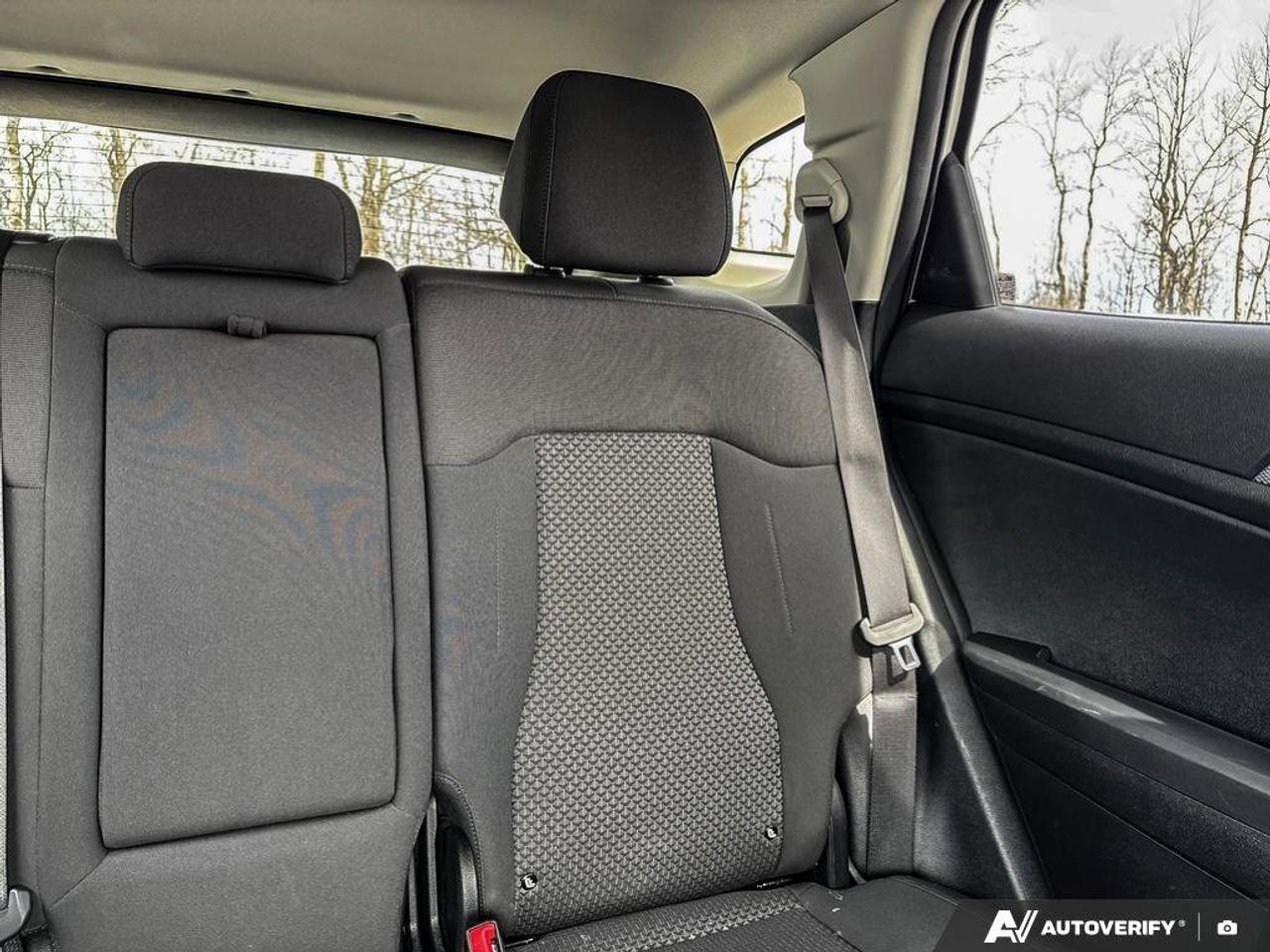 2023 Kia Sportage LX   Heated Seats   Apple CarPlay   Clean Carfax Photo