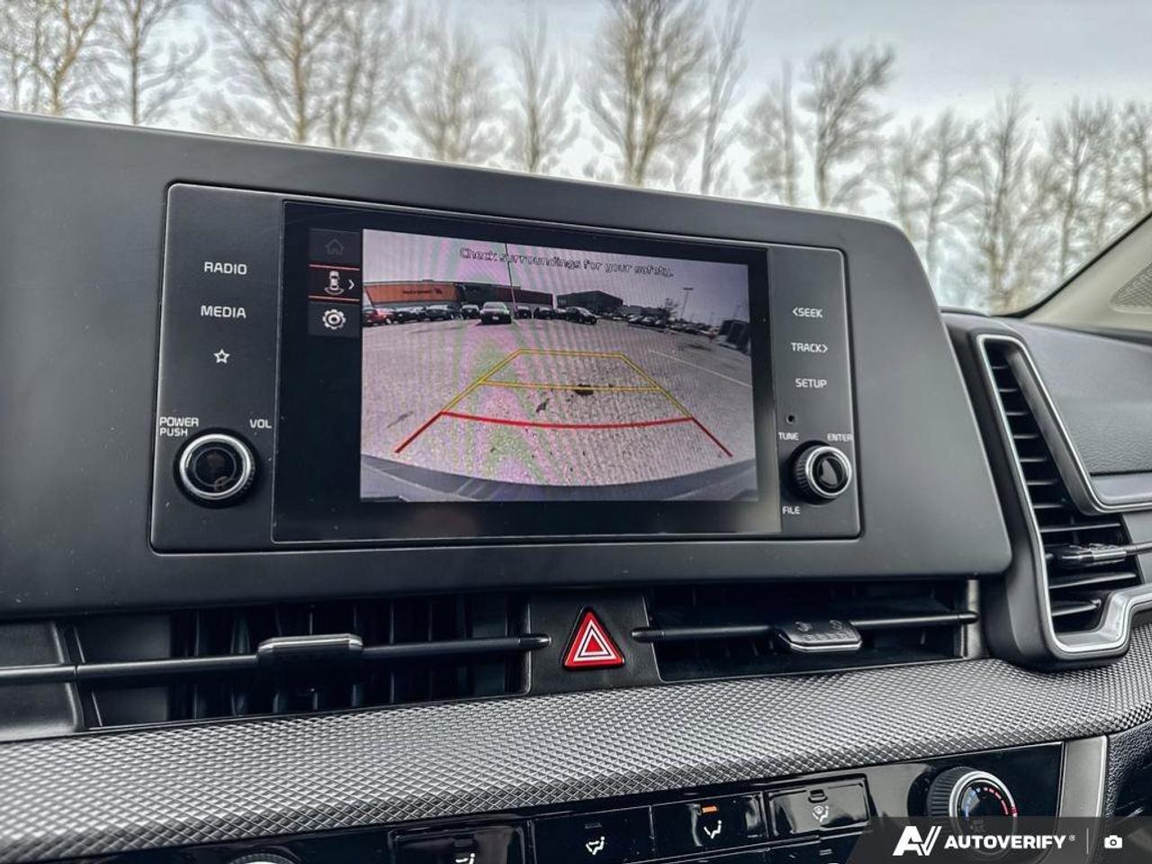 2023 Kia Sportage LX   Heated Seats   Apple CarPlay   Clean Carfax Photo