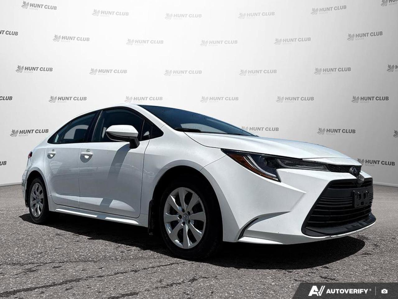 2023 Toyota Corolla LE Photo