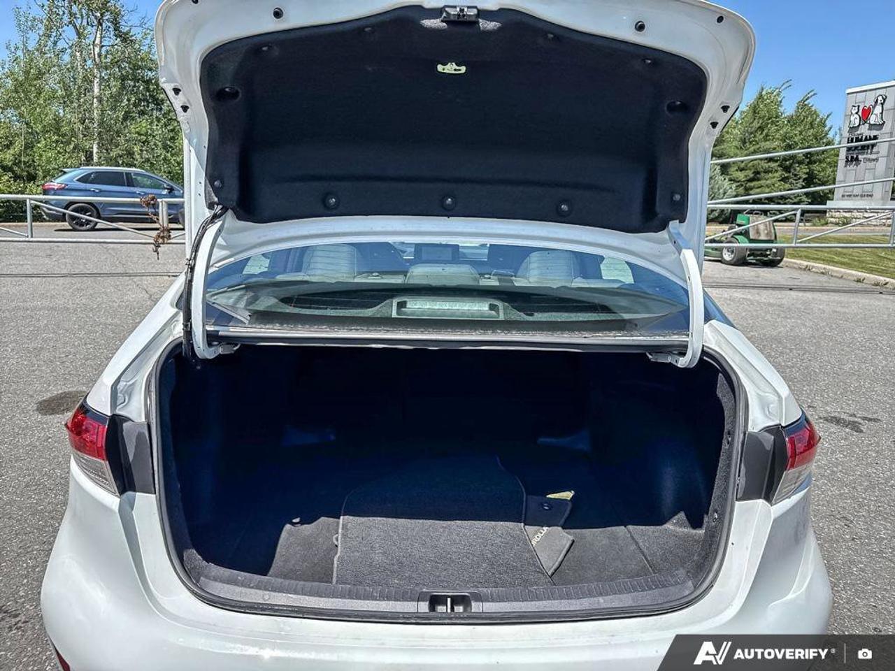 2023 Toyota Corolla LE   Clean Carfax   Heated Seats   Apple CarPlay Photo