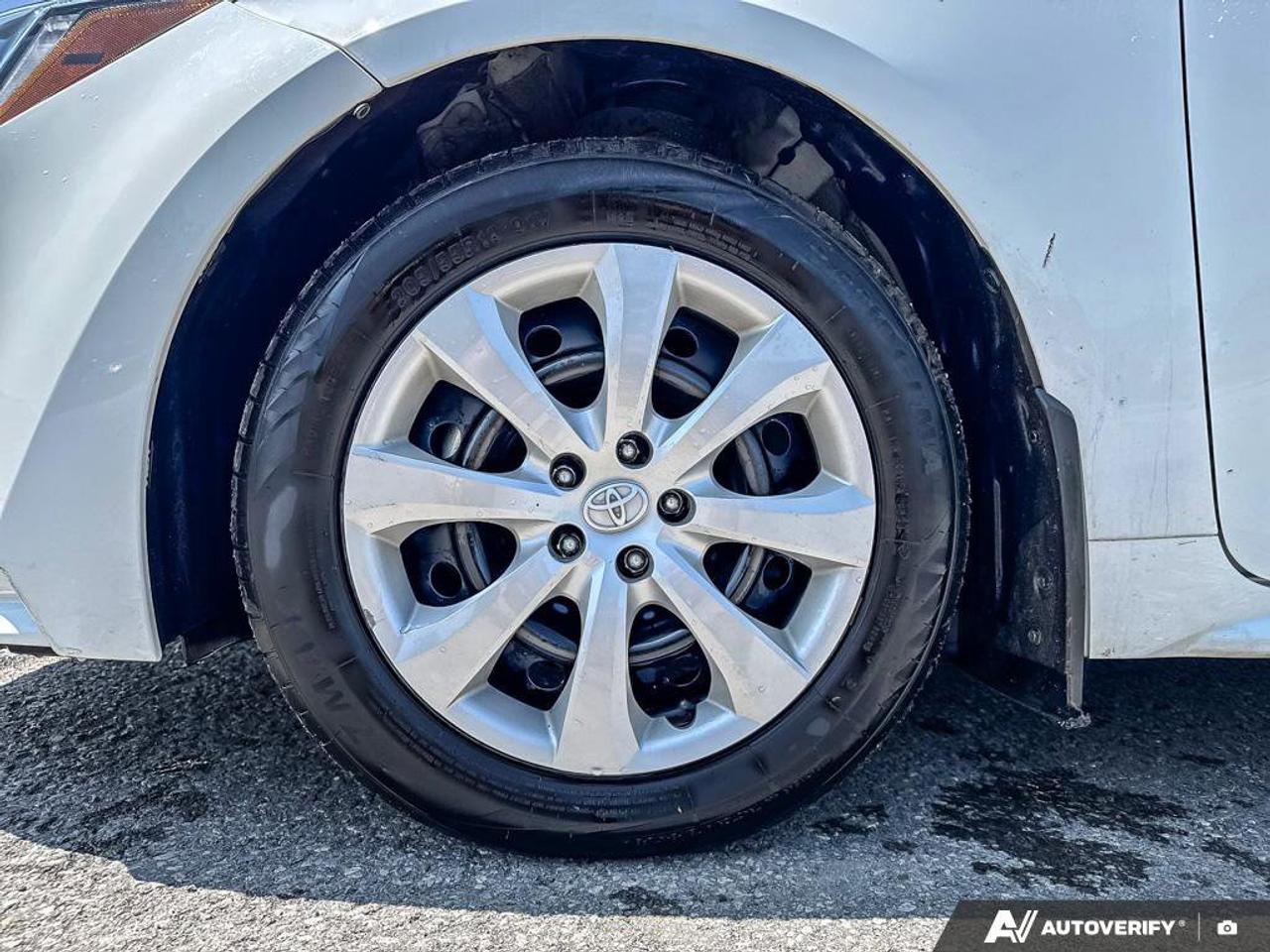 2023 Toyota Corolla LE   Clean Carfax   Heated Seats   Apple CarPlay Photo