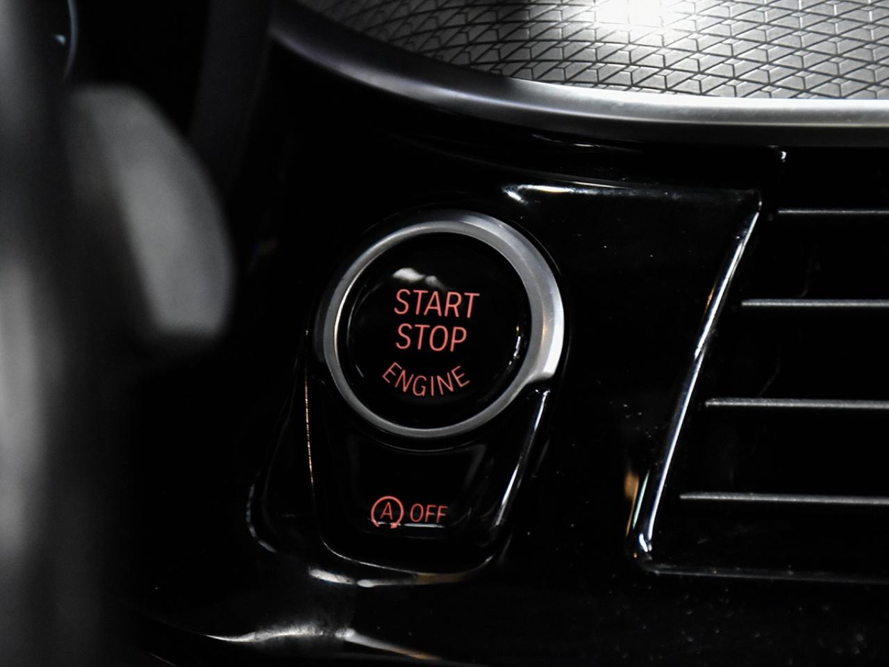 2019 BMW 5 Series No Accidents l M-Sport l XDrive l 2.0L l 4Cyl Photo