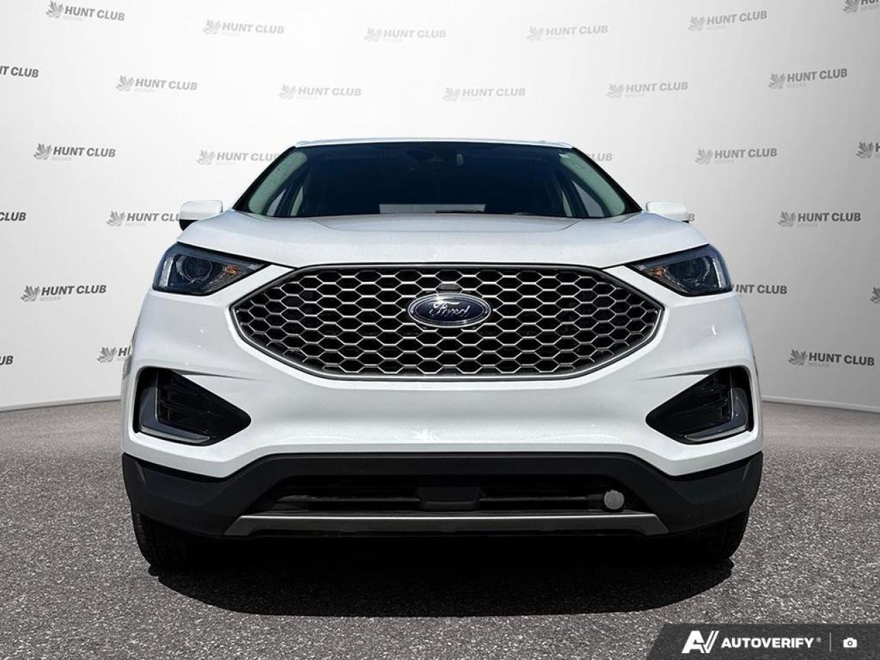 2023 Ford Edge SEL Photo