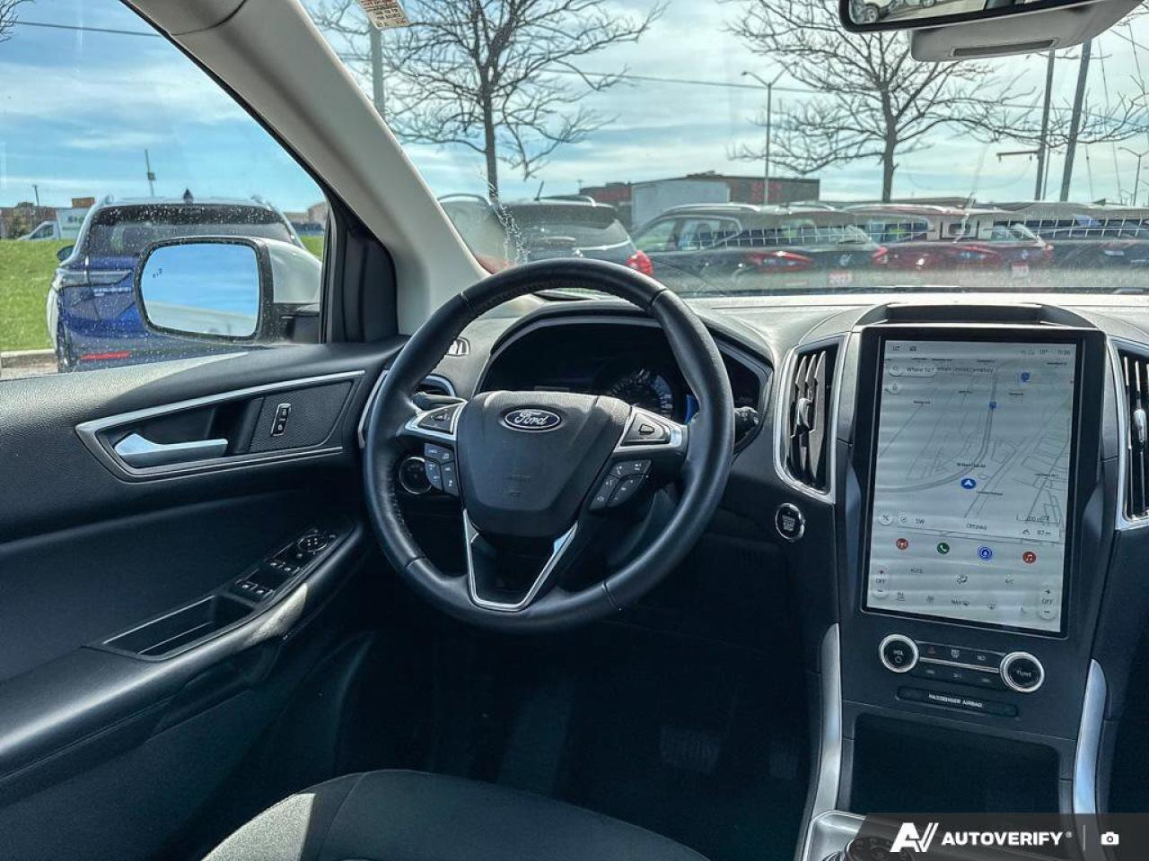 2023 Ford Edge SEL Photo