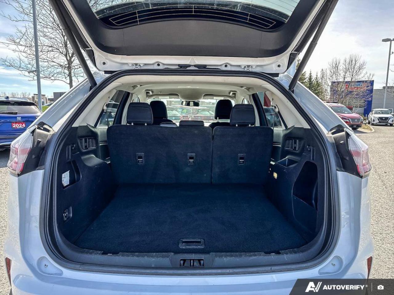 2023 Ford Edge SEL Photo