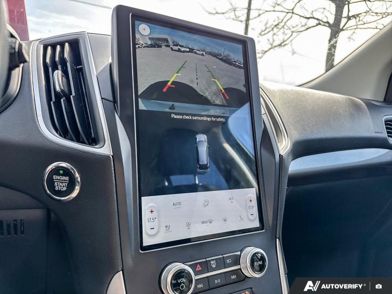 2023 Ford Edge SEL Photo