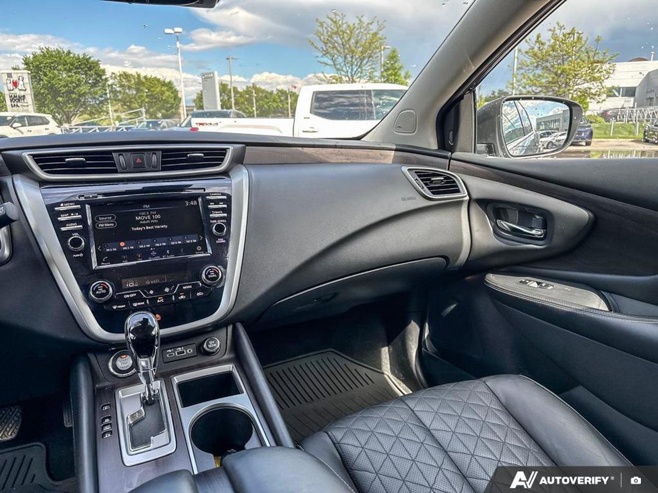 2022 Nissan Murano Platinum   Navigation   Moonroof   Heated Seats Photo